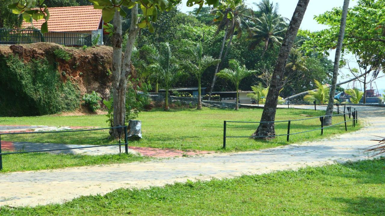 Ripples Service Villas Kollam Zewnętrze zdjęcie
